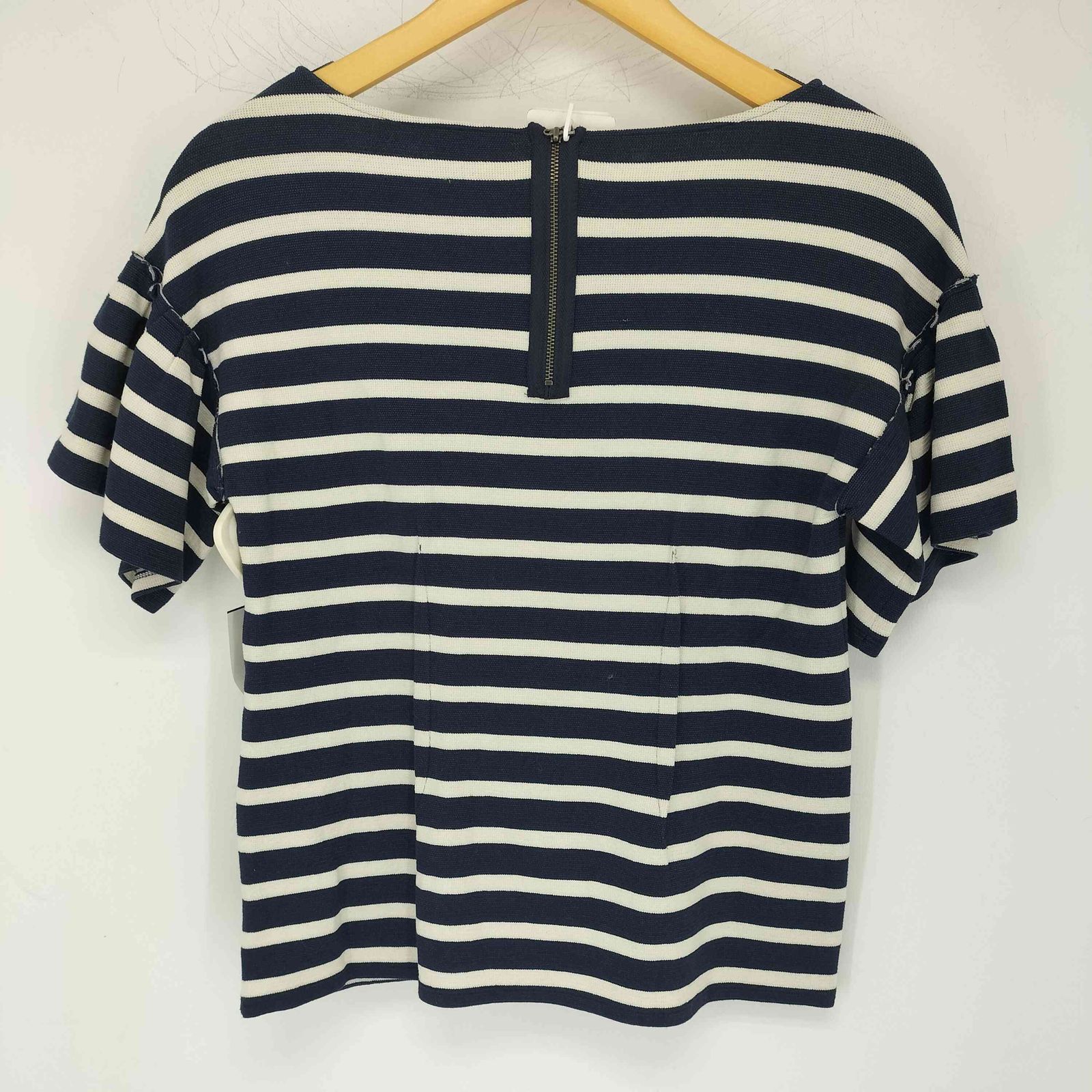 新品未使用　ランバンオンブルー タグ付き　デザイン　カットソー ホワイト 38 LANVIN en Bleu(ランバン オン ブルー)｜レースコンビカットソー