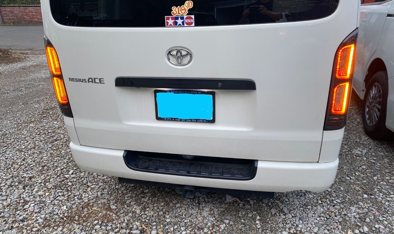 ハイエース200 コプラス プラチナ LEDテールランプ US