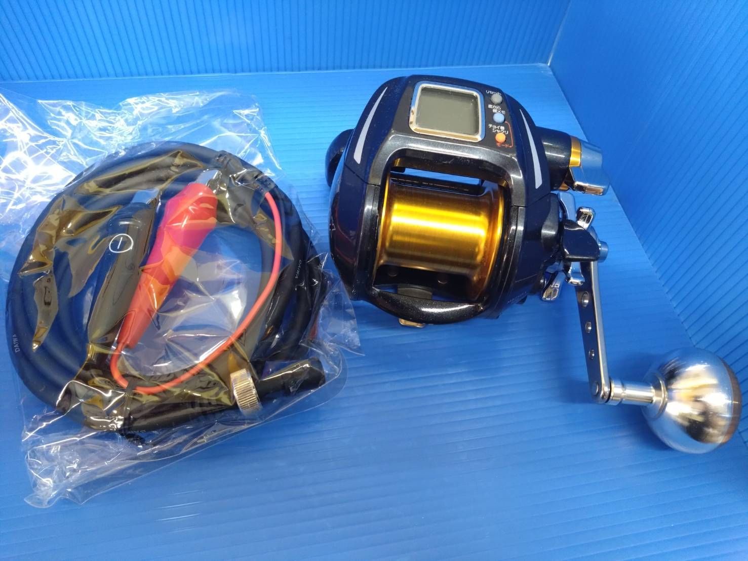 日本製 ダイワ マグマックス 500 電動リール 巻上距離37.3㎞ 使用時間130ｈ 03