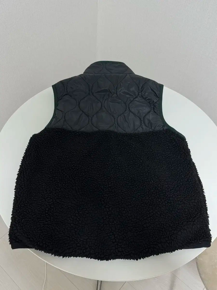 Nike ナイキ ヘリテージ シェルパ ダウンベスト L