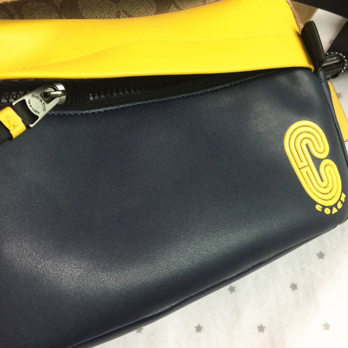 新品未使用】COACH コーチバッグ 2373 イエロー×ネイビー ショルダー