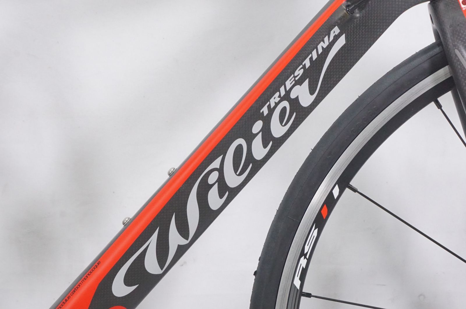 WILIER 「ウィリエール」 GRANTURISMO 2013年モデル ロードバイク 