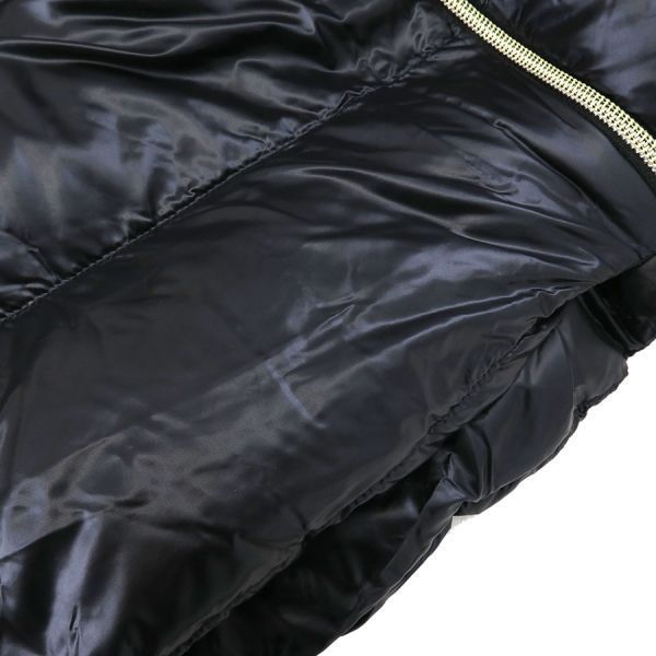 ダウンジャケット