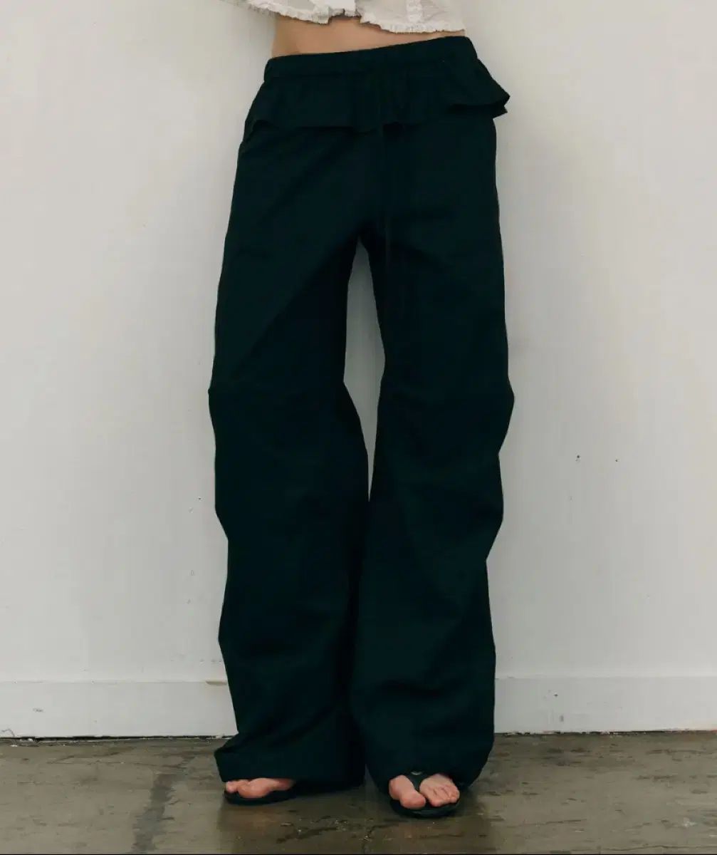 ドルフセフ Frill Edge Nylon Pants ナイロン ズボン