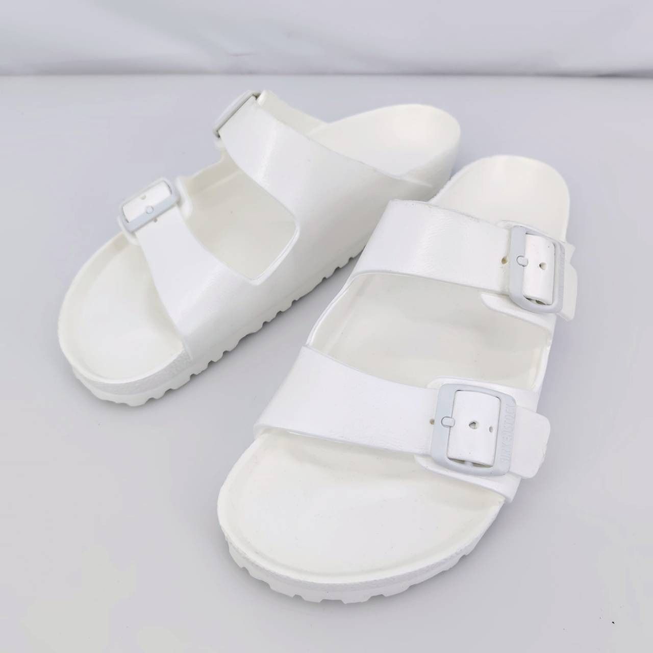 ビルケンシュトック 新品未使用品 ビルケン 新品未使用 箱もついてい