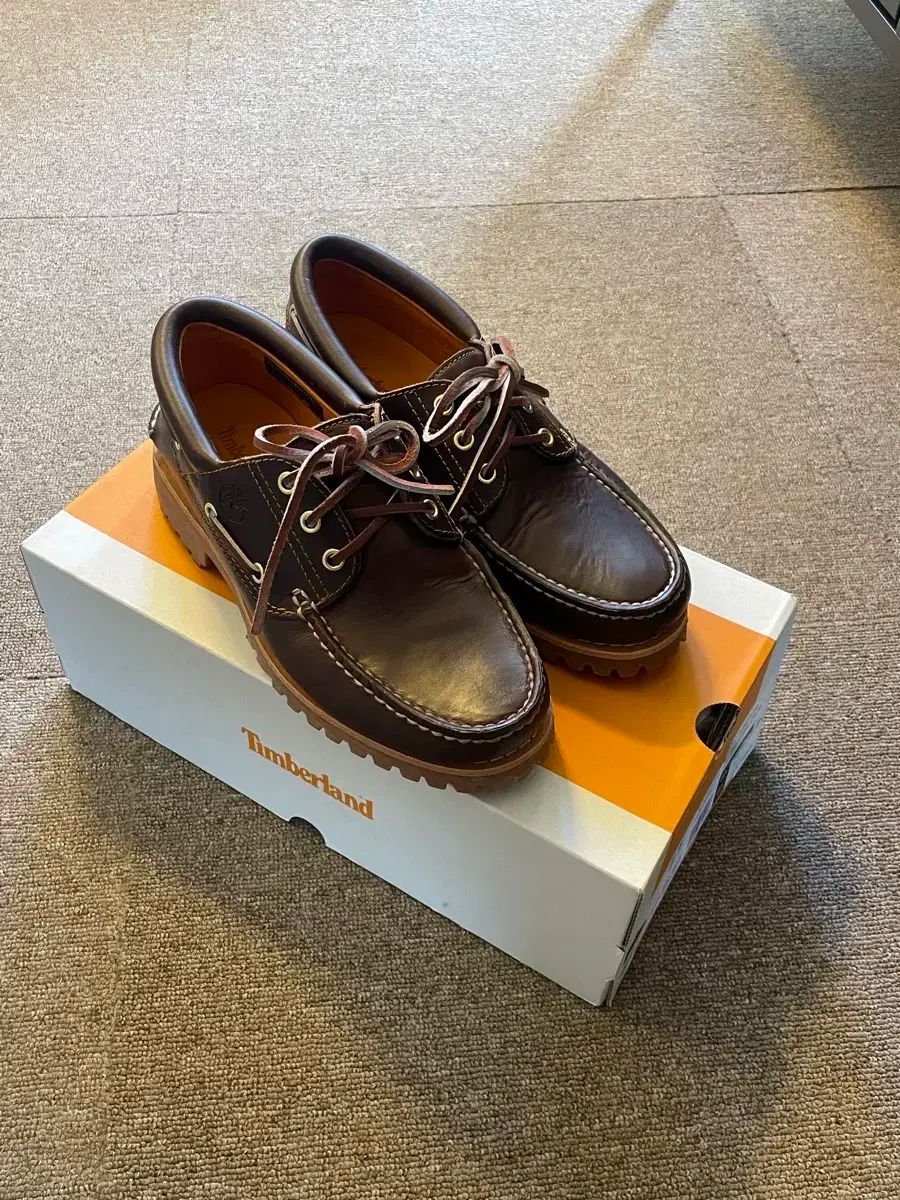 Timberland ティンバーランド ボートシューズ 3 子供 ブラウン 255 uk7