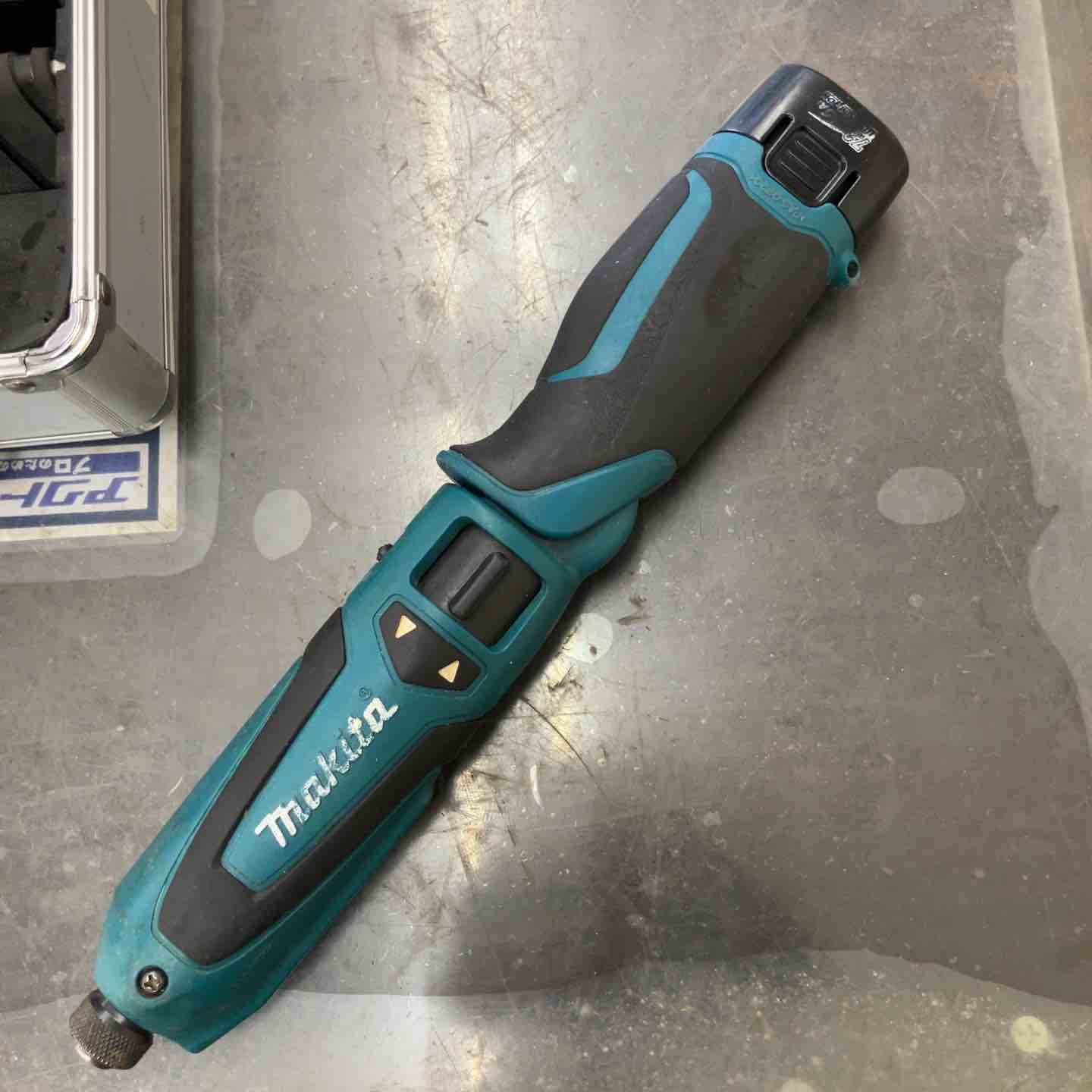 マキタ makita 充電式ペンインパクトドライバ TD021DS 鴻巣店