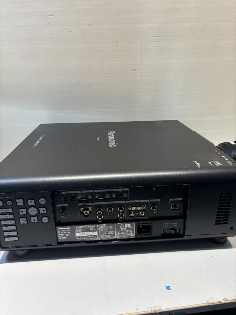 Panasonic 業務用PT-DZ870LK WUXGA PANASONIC PT-DZ870LK 業務用大型