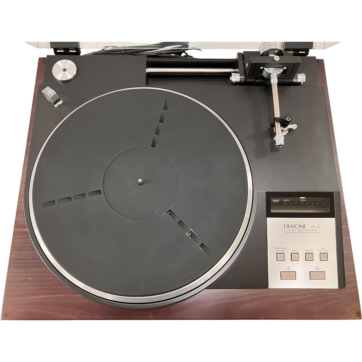 レコードプレーヤー ターンテーブル