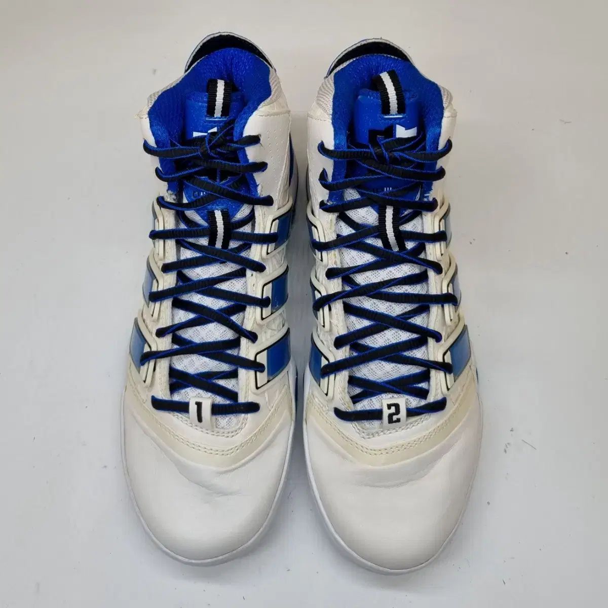 アディダス アディパワー ハワード2 バスケシューズ 250