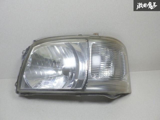 TOYOTA トヨタ 純正 KDH206 200 ハイエース 1型 2型 前期 ヘッド