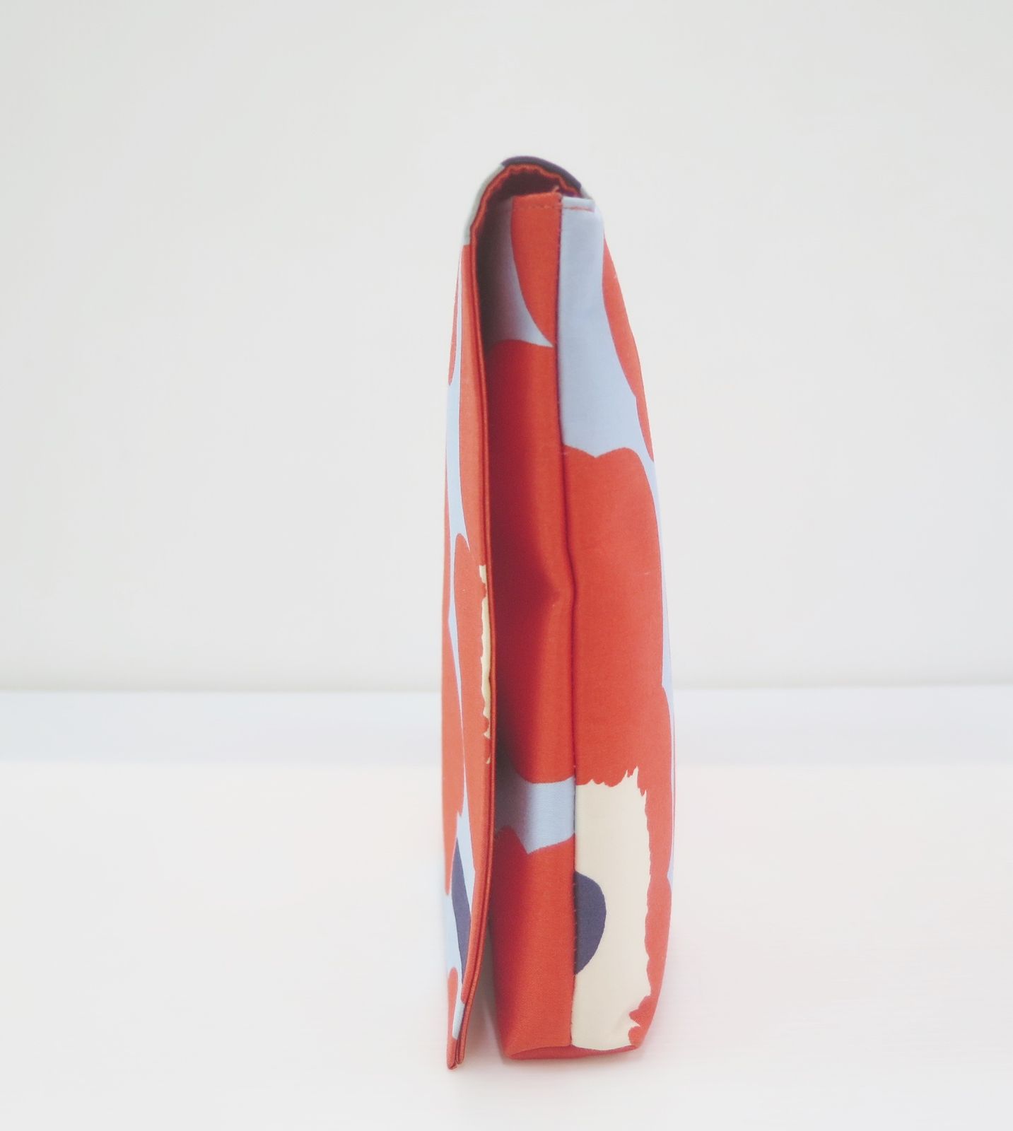 Marimekko マリメッコ JUBILEE MEGA UNIKKO 2WAY クラッチバッグ 未 