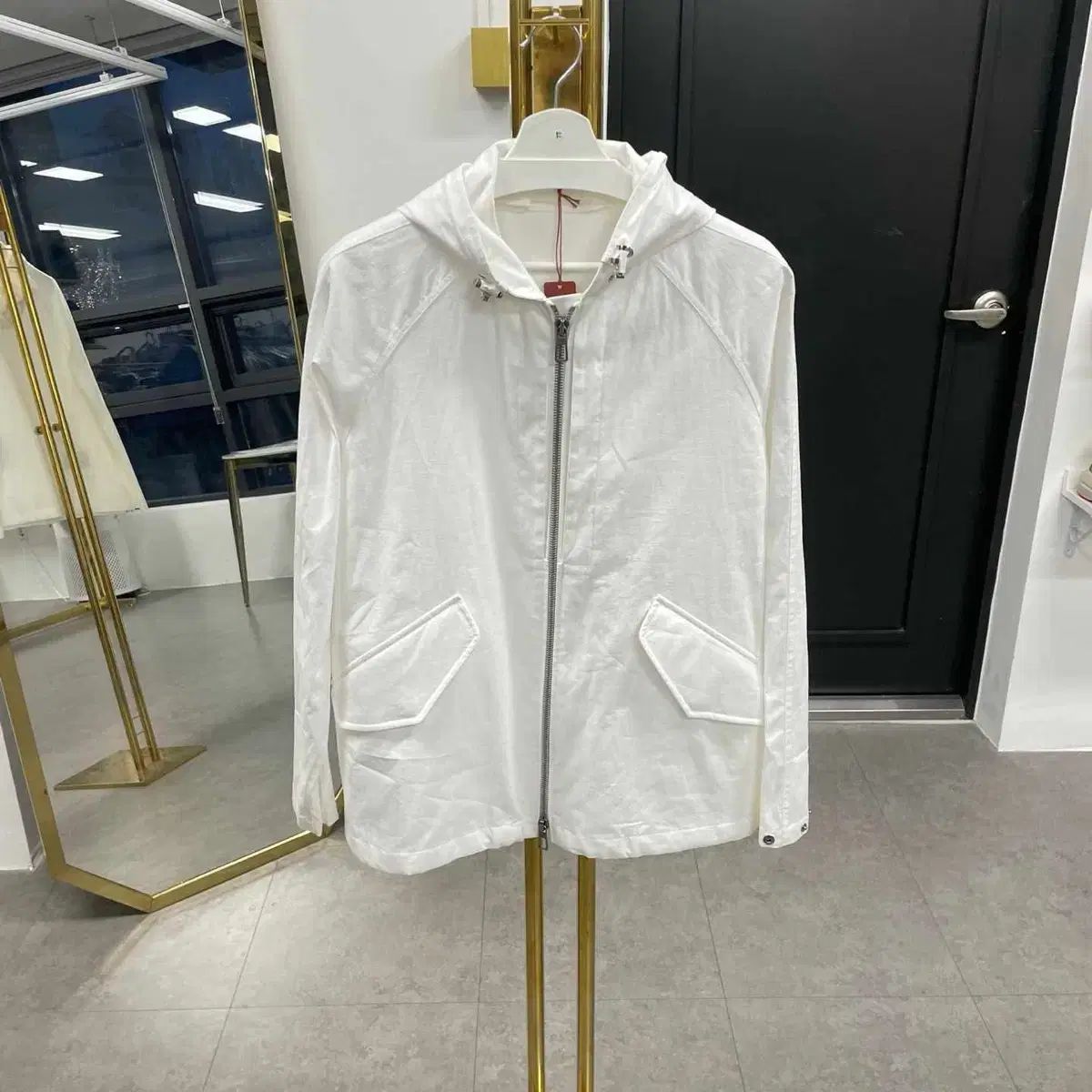 { M } Loro Piana(ロロ・ピアーナ) 三 ボンバー リネン ジャケット