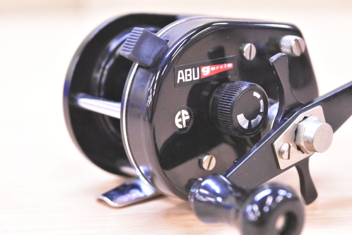  アブガルシア アンバサダー 1000 C 右 821200 エビスフィッシング AbuGarcia Ambassadeur ベイトリール バスフィッシング ブラックバス ベイトリール(ルアー用) リール