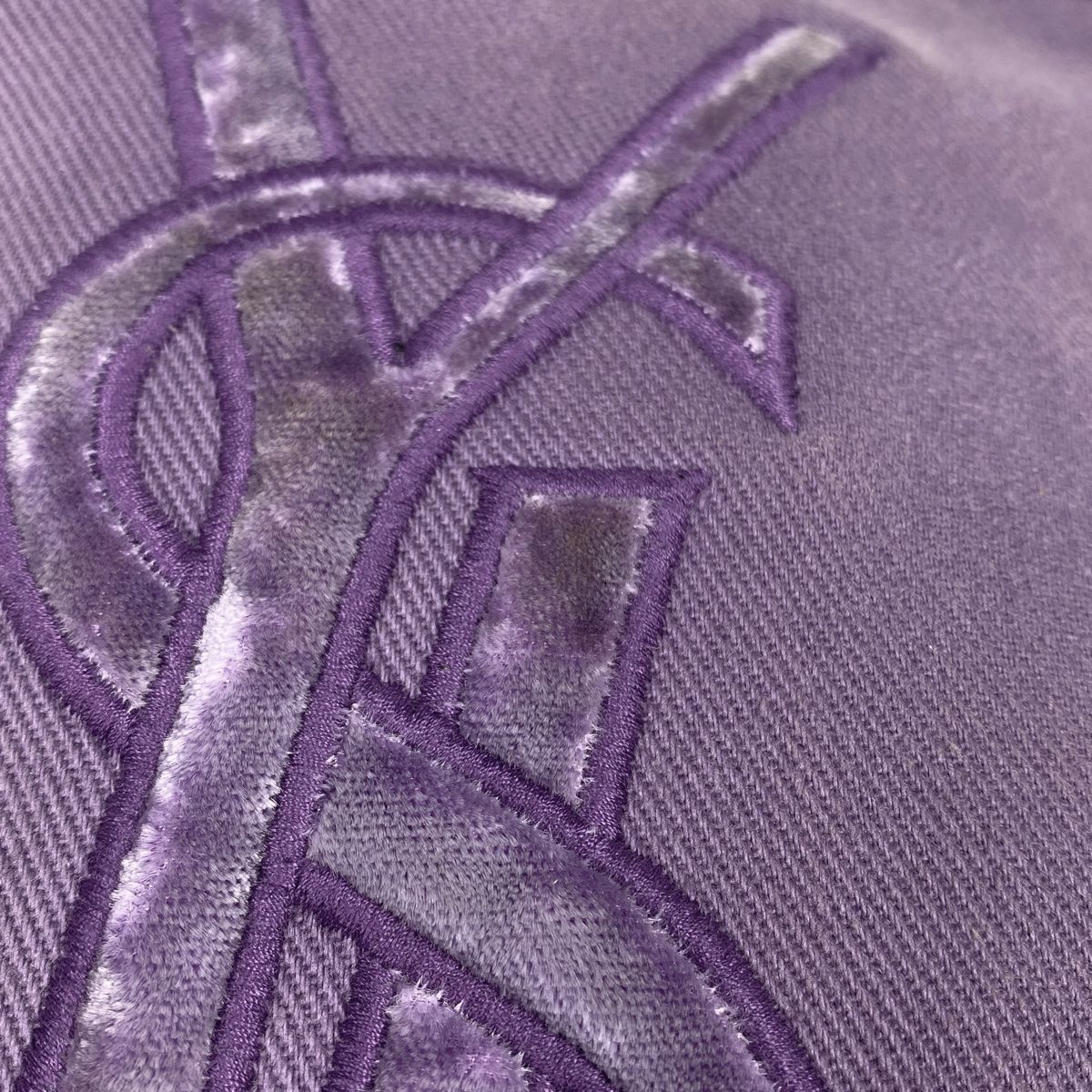 【未使用品】【匿名配送】Yves Saint-Laurent パープルロゴ イヴ・サンローラン YVES SAINT LAURENT ロゴ ショルダーバッグ YSL