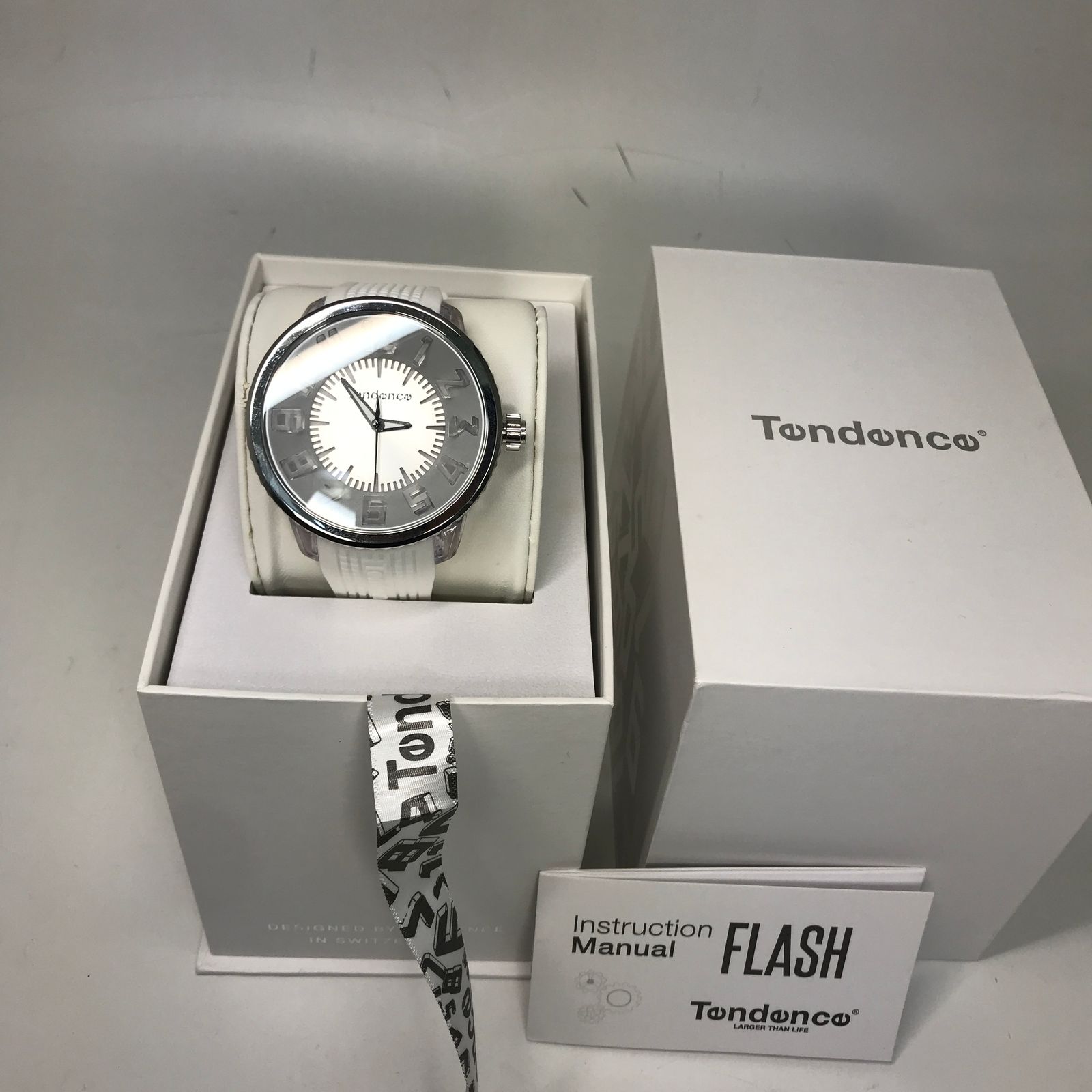 Tendence テンデンス 腕時計 TG530005 電池式クォーツ - メルカリ