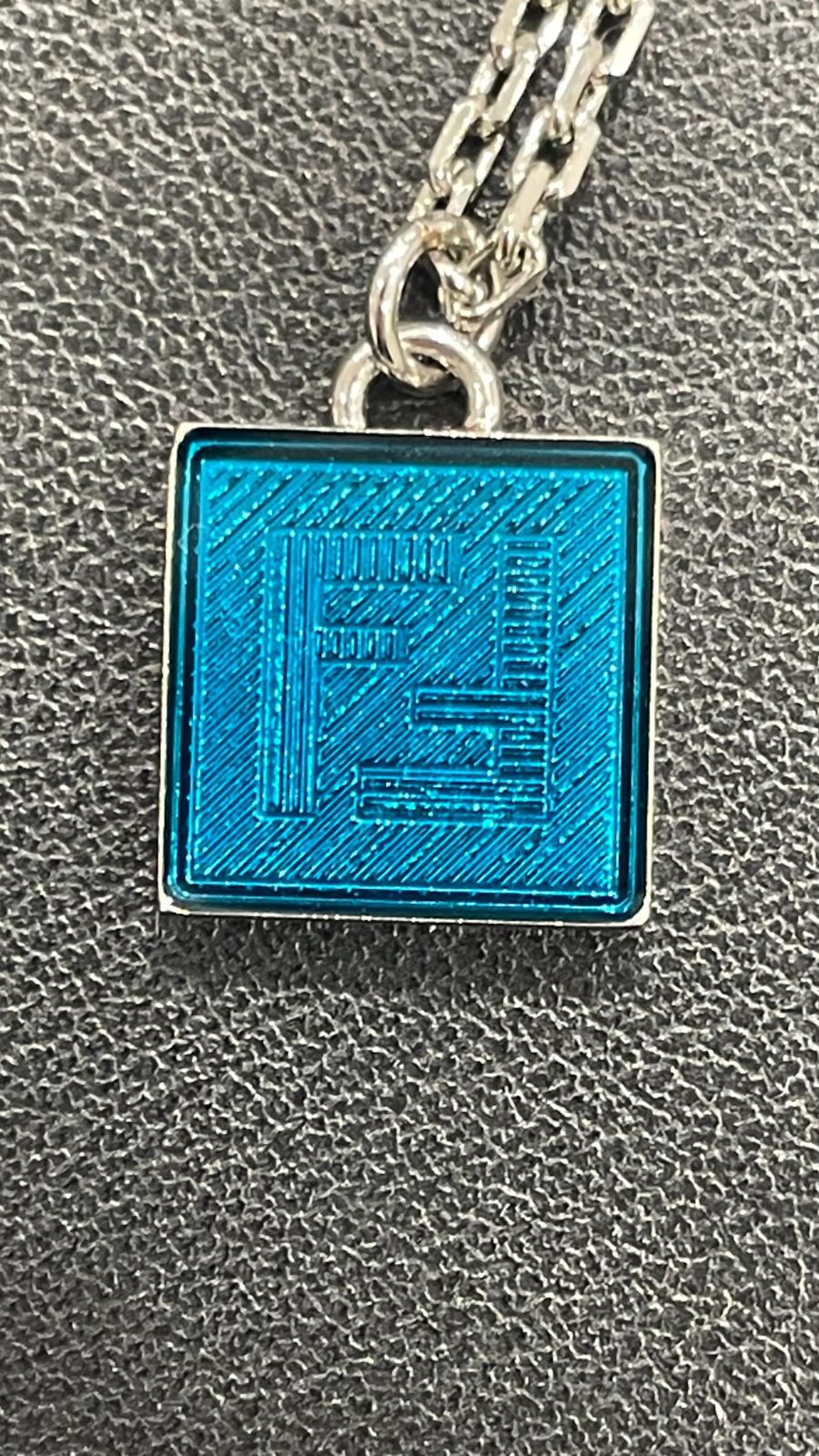 フェンディ FENDI ネックレス FFロゴ シャドー ブルー フェンディ FENDI ネックレス FFロゴ シャドー ブルー