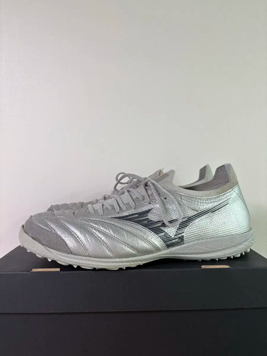 Mizuno Morelia サッカーシューズ シルバーブルー モレリア26.5 Mizuno Morelia サッカーシューズ シルバーブルー モレリア26.5