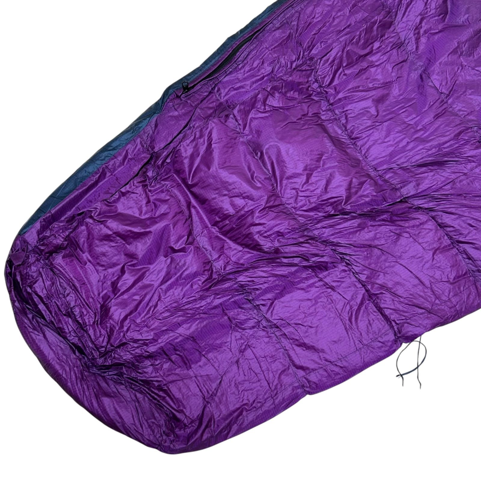 ISUKA】エアドライト190 ダウン90% 紫系 軽量 高機能 登山 ISUKA