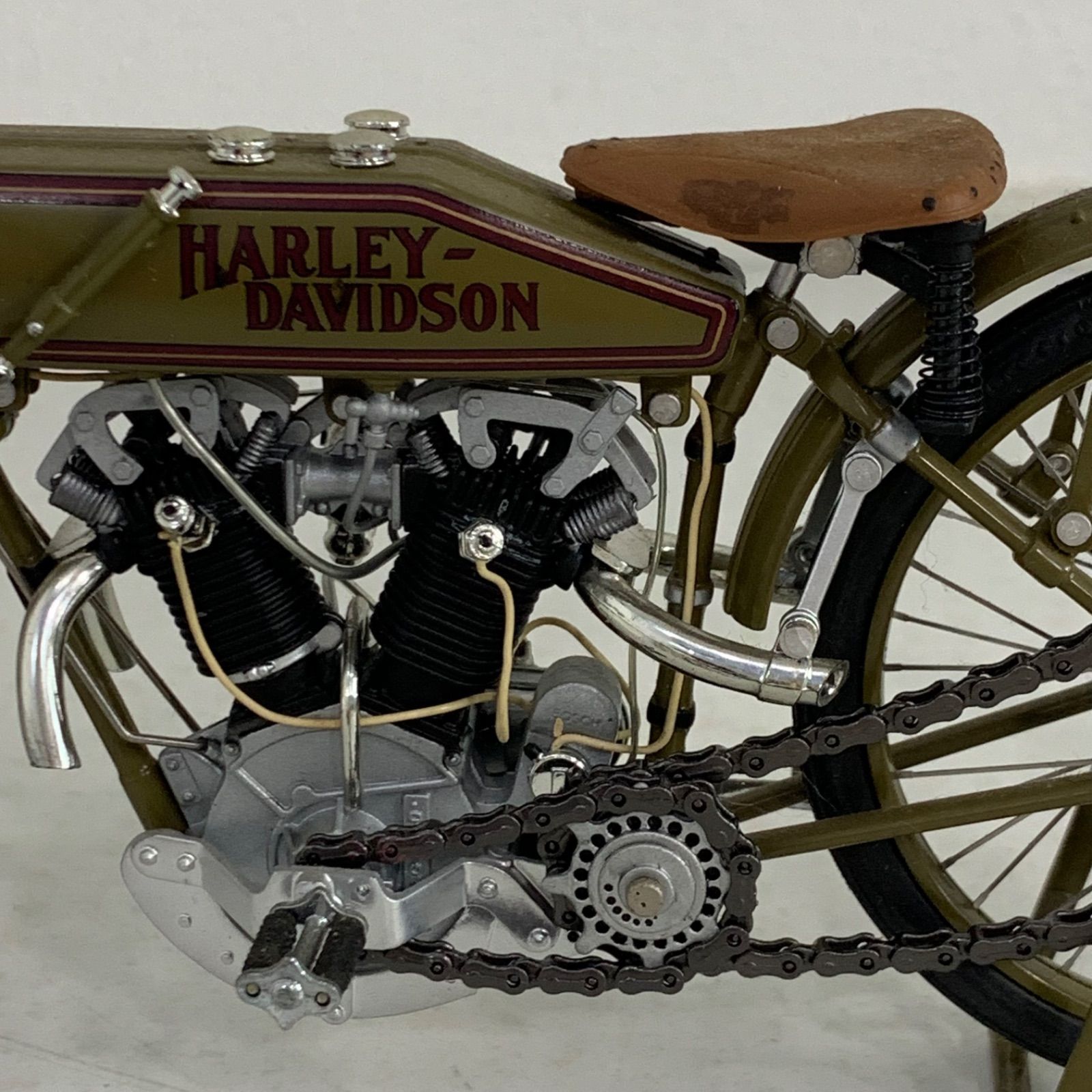 Harley-Davidson 8valve racer circa 1927 1／10 scale die-cast