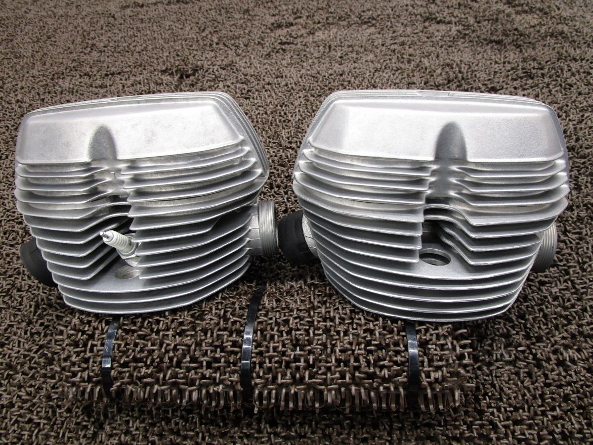 7 シリンダーヘッド