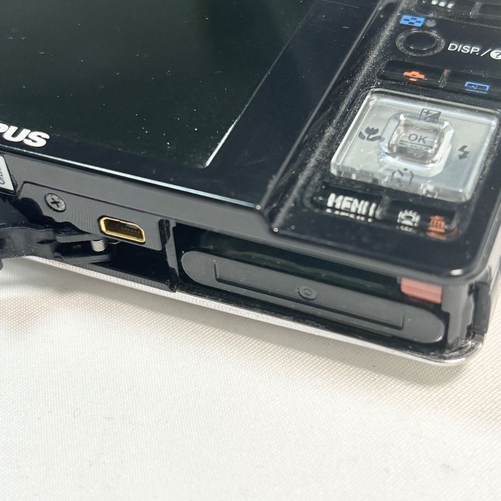 売れ筋 【送料無料】【訳あり】OLYMPUS/オリンパス/FE-4000/シルバー