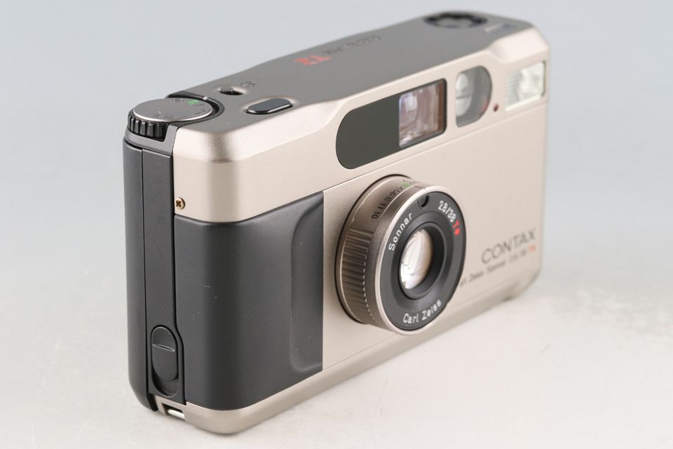 Contax T2 35mm Point & Shoot Film Camera #60925D5 - メルカリ