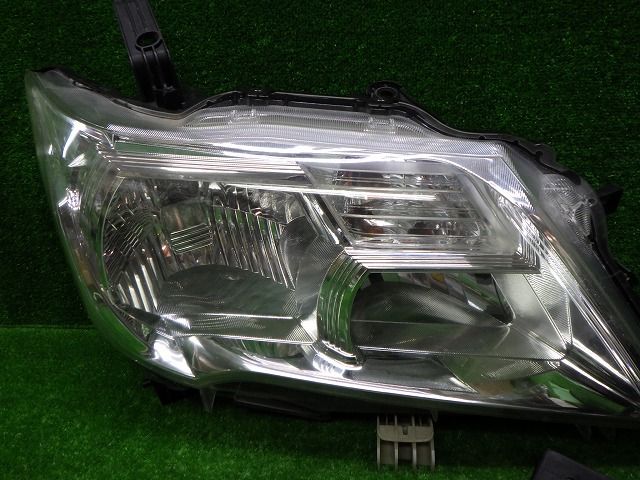 日産 C26 セレナ ヘッドライト 左右セット 純正 HID キセノン セレナc26ヘッドライト左右セット｜Yahoo!フリマ（旧PayPayフリマ）