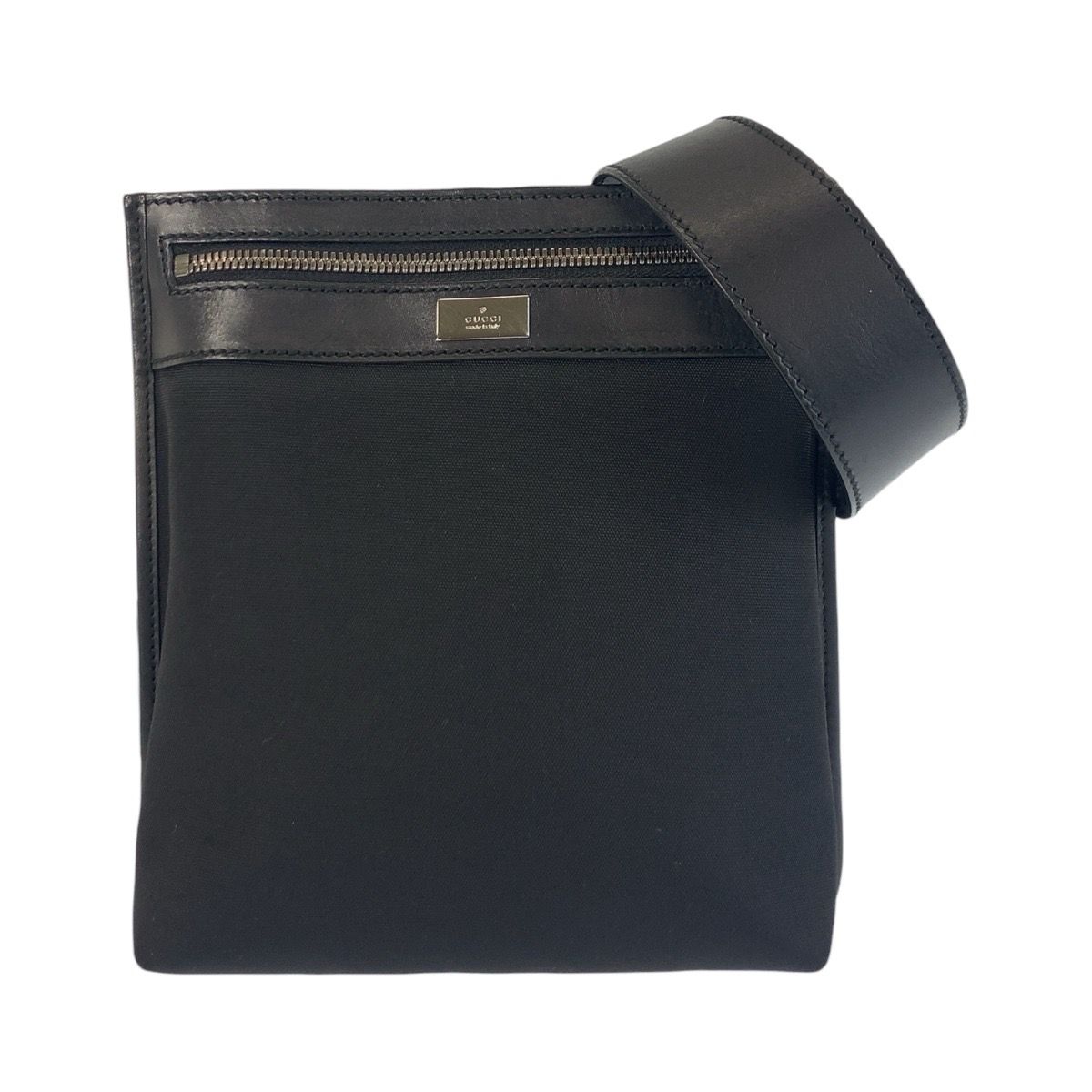 美品 GUCCI グッチ ブラック 黒 シルバー金具 ナイロン/レザー