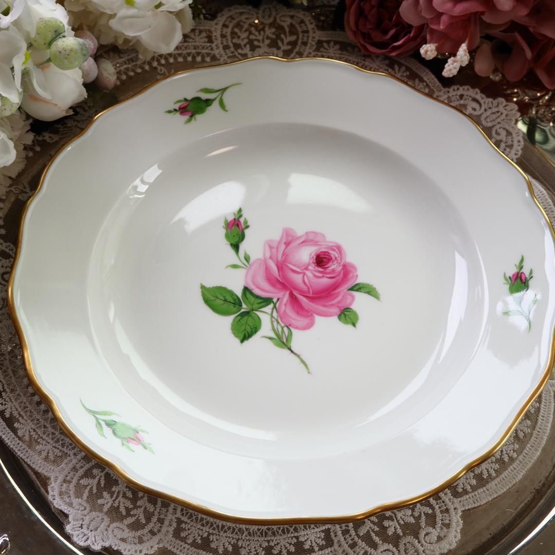 美品 Meissen マイセン ピンクローズ 25cm ディナープレート 美品 Meissen マイセン ピンクローズ 25cm ディナープレート