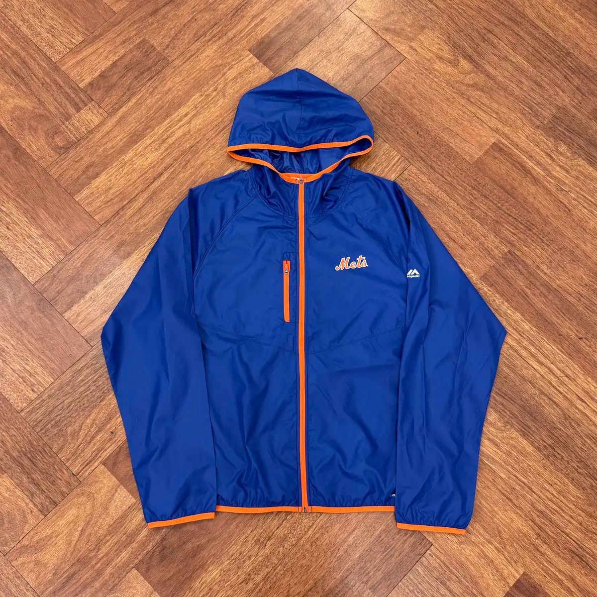 MLB マジェスティック　ニューヨークメッツ　ウィンドブレーカー MLB マジェスティック ニューヨークメッツ ウィンドブレーカー 【公式