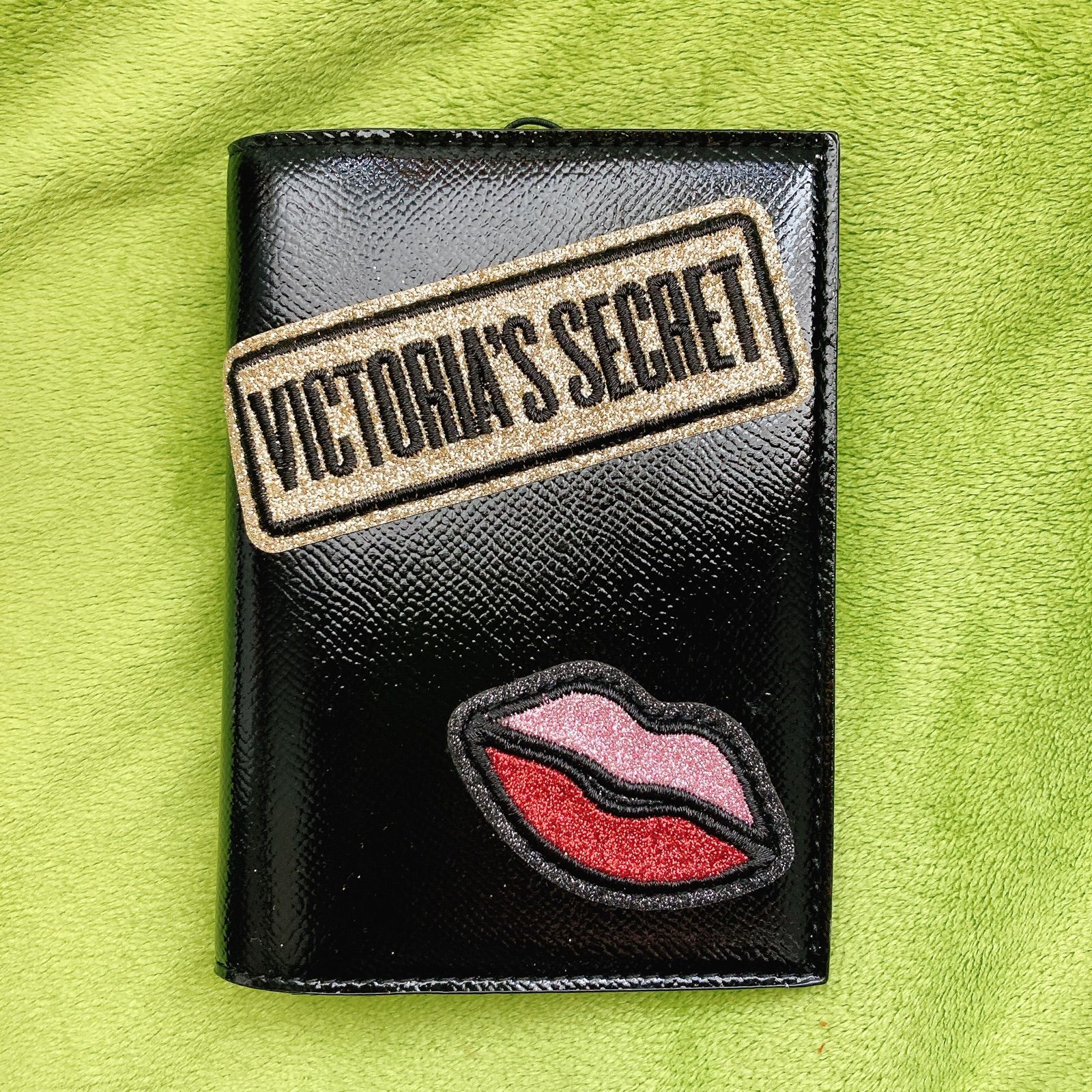 パスポートケース VICTORIA'S SECRET