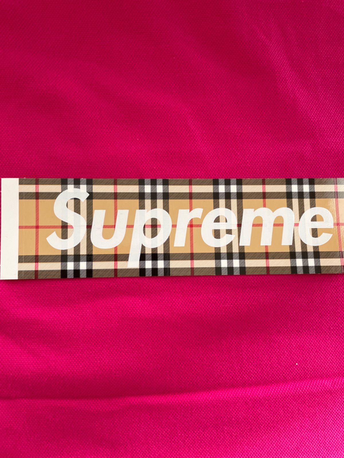 supreme burberry シュプリーム バーバリー ステッカー - メルカリShops