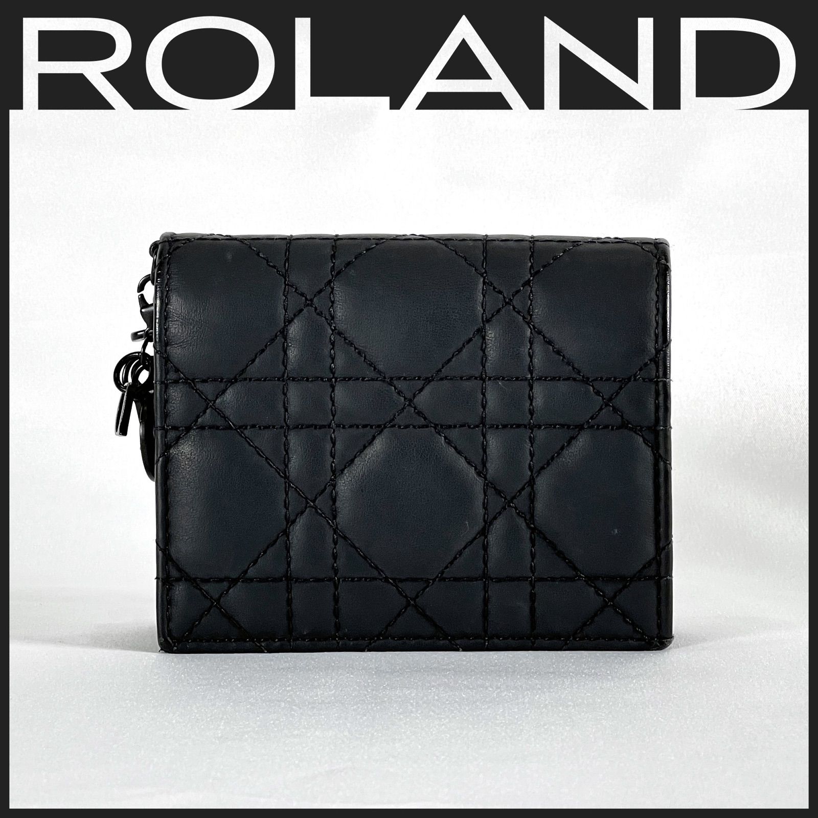 美品】LADY DIOR ディオール 財布 カナージュ ウルトラマット - メルカリ 美品】LADY DIOR ディオール 財布 カナージュ ウルトラマット - メルカリ