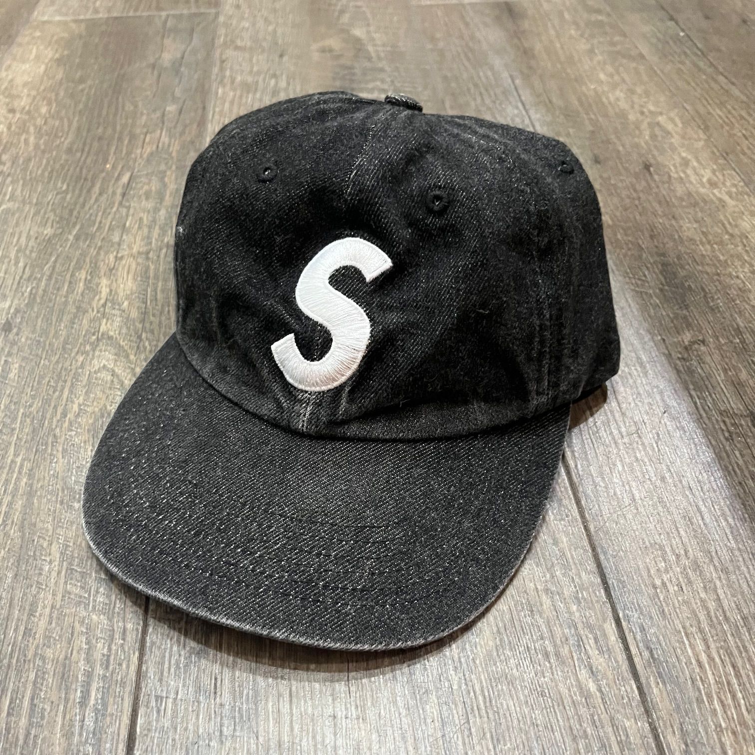 国内正規 Supreme 22SS Kevlar Denim S Logo 6-Panel Sロゴ ブラックデニム キャップ 帽子 ケブラー  シュプリーム F 78556A3 - メルカリ