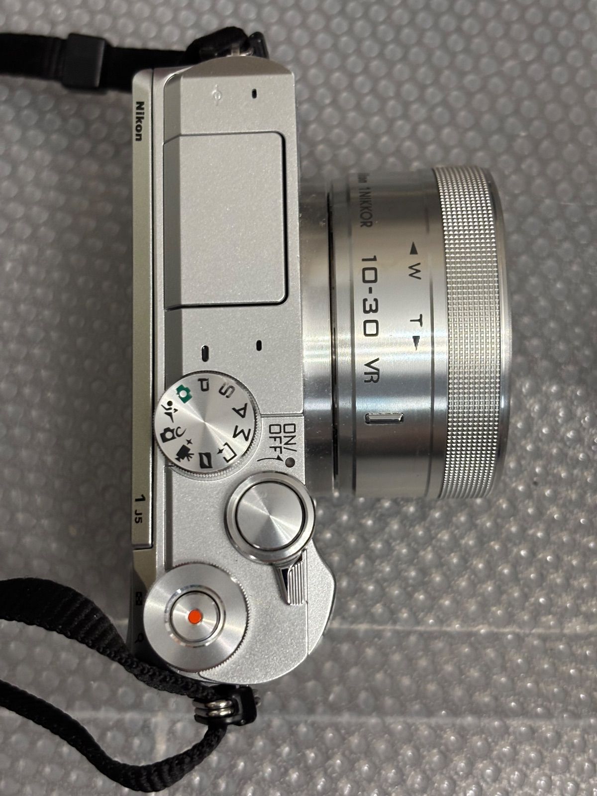 Nikon 1 J5ミラーレスカメラ 9233