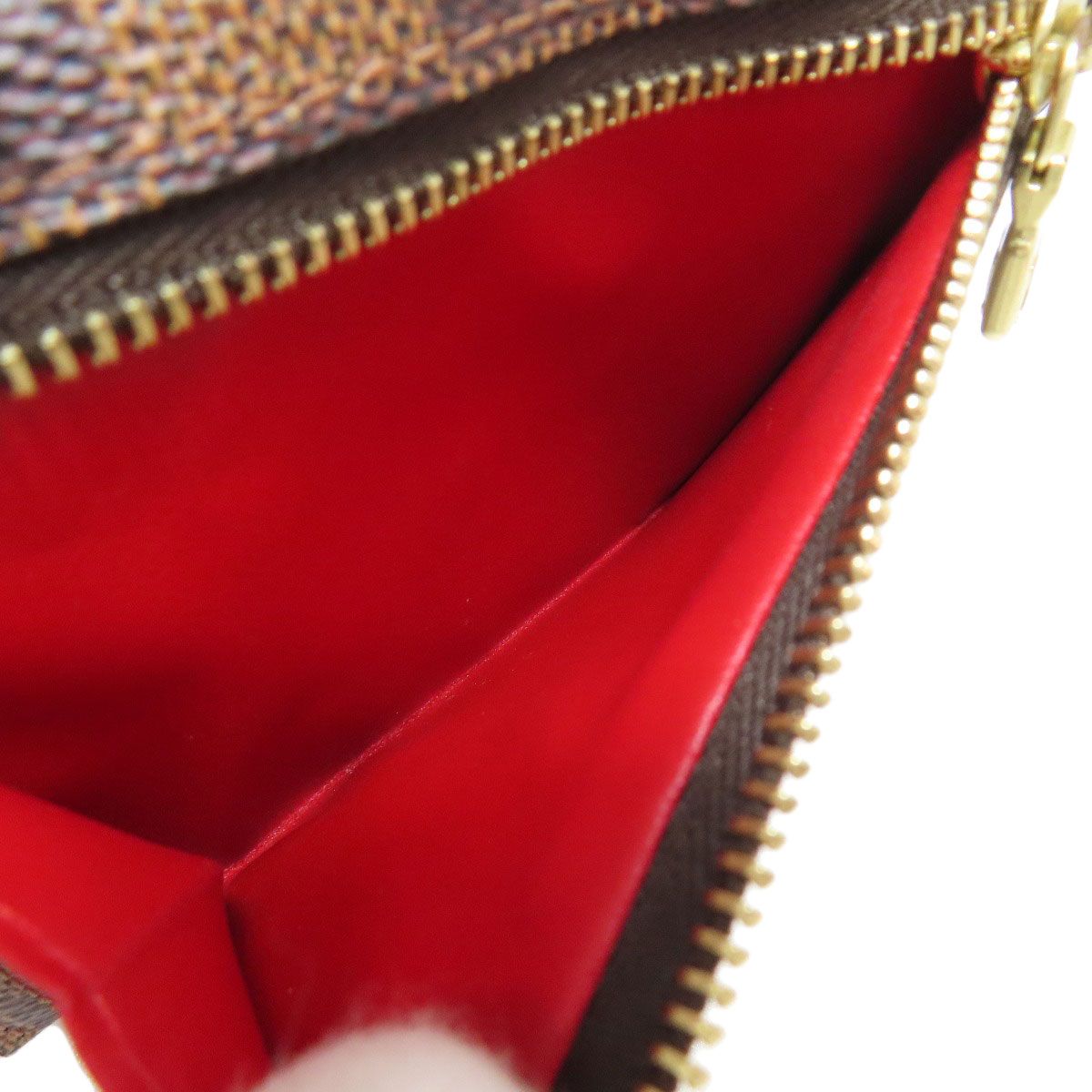 二つ折り財布 小銭入れあり