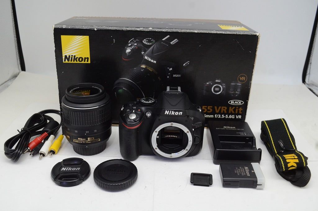 ニコン デジタルカメラ Nikon D5200 18-55 VR Kit ニコン Nikon D5200