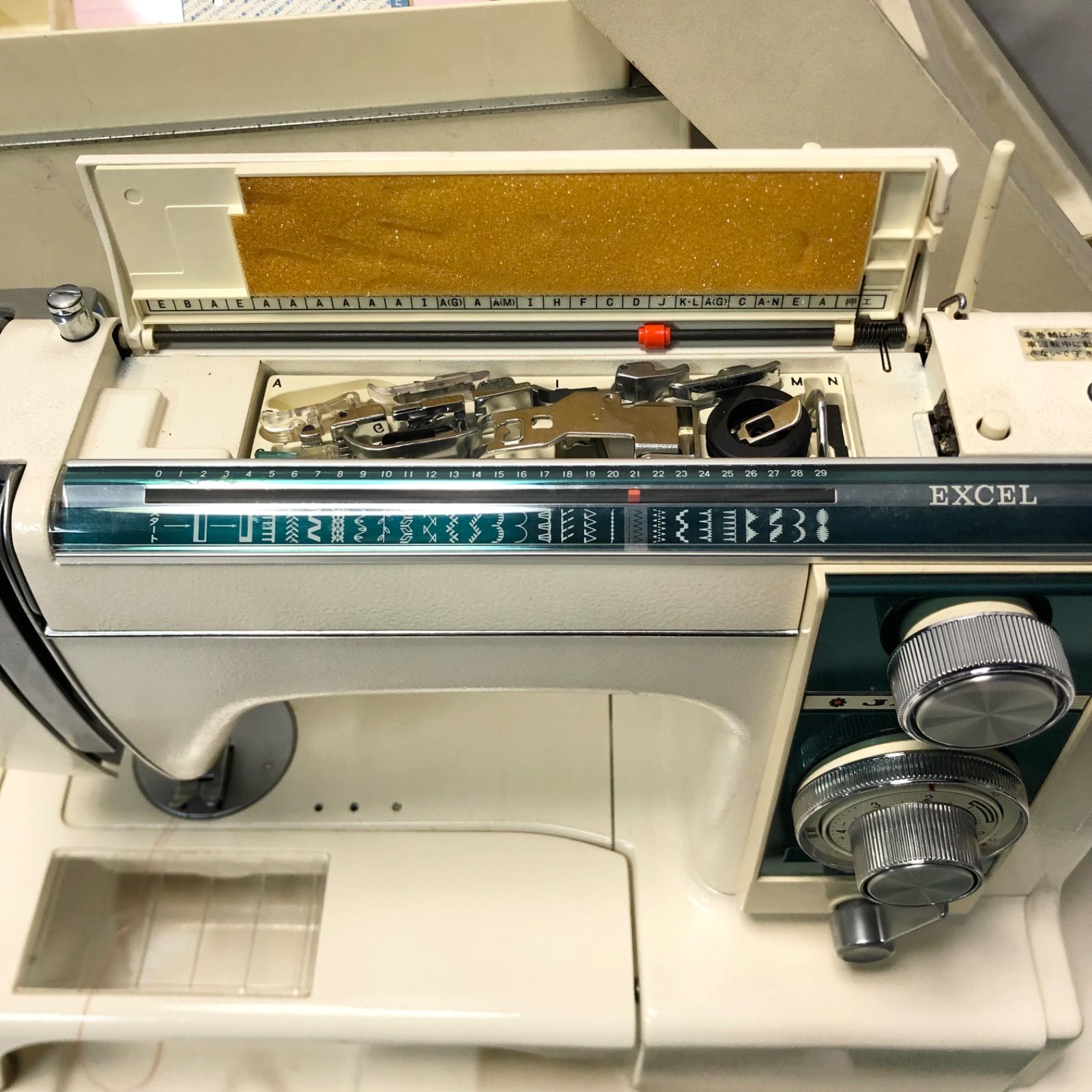 ☆ JANOME ジャノメ エクセル813 電動ミシン アンティーク ☆ JANOME ジャノメ エクセル813 電動ミシン アンティーク