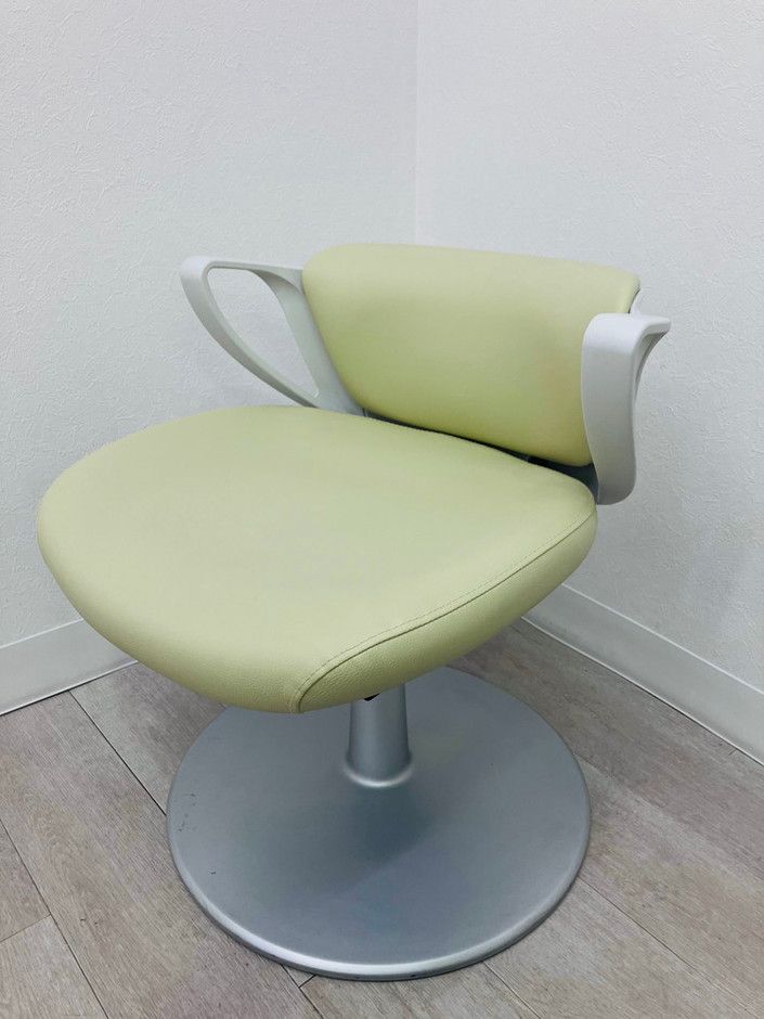 アウトレット品| 品 コクヨ ピコラチェア CR-CG534 イエロー
