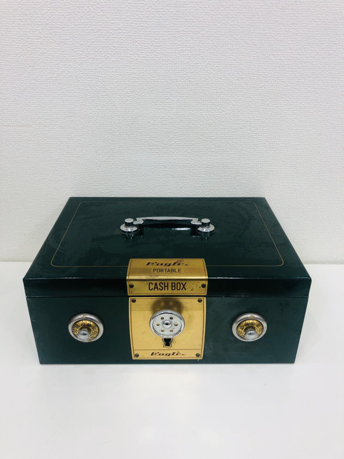 A【中古】Eagle イーグル portable cash box 金庫 小物入れ ヴィンテージ インテリア shop☆日用品! メルカリ