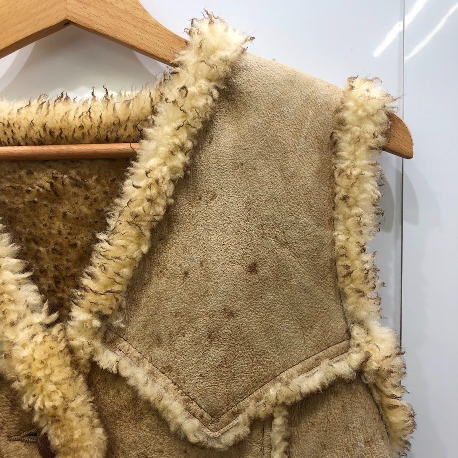 goa ベージュ フード付き ノースリーブジャケット ベスト THE NORTH FACE（ザノースフェイス）の「THE NORTH FACE