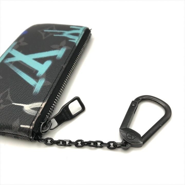 美品 LOUIS VUITTON ヴィトン モノグラム エクリプス グラフィティ ケース 財布 ブラック a6928 美品 LOUIS VUITTON ヴィトン モノグラム エクリプス グラフィティ