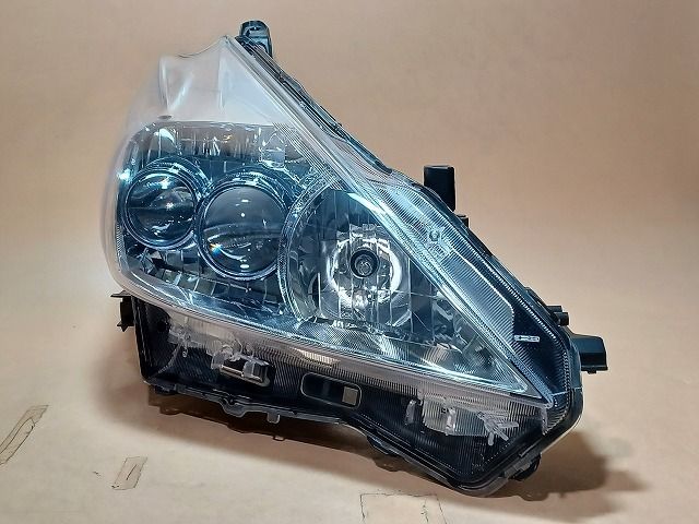 コーティング済 プリウスα ZVW40W 右ヘッドランプ・ヘッドライト G