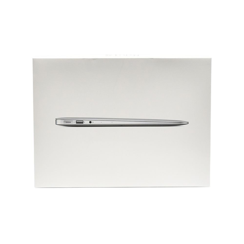MacBook Air13インチの空箱