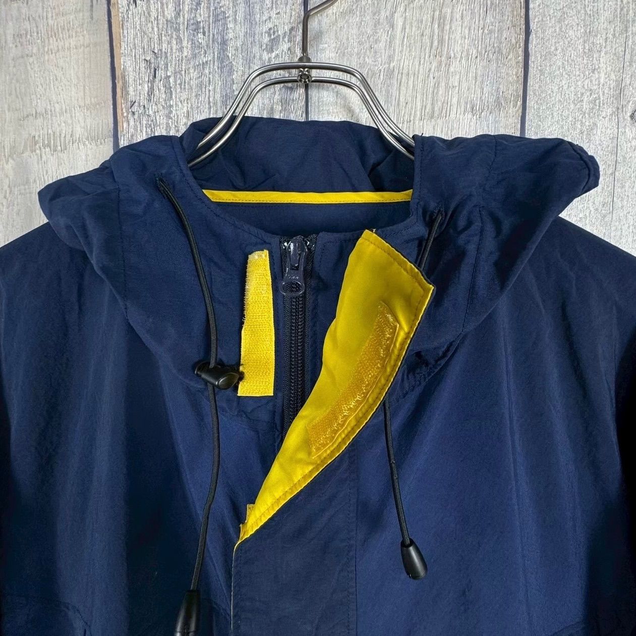 マウンテンパーカー