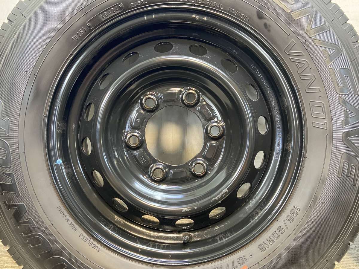 195/80R15 107/105LT ダンロップ エナセーブ VAN01 日産純正 B3