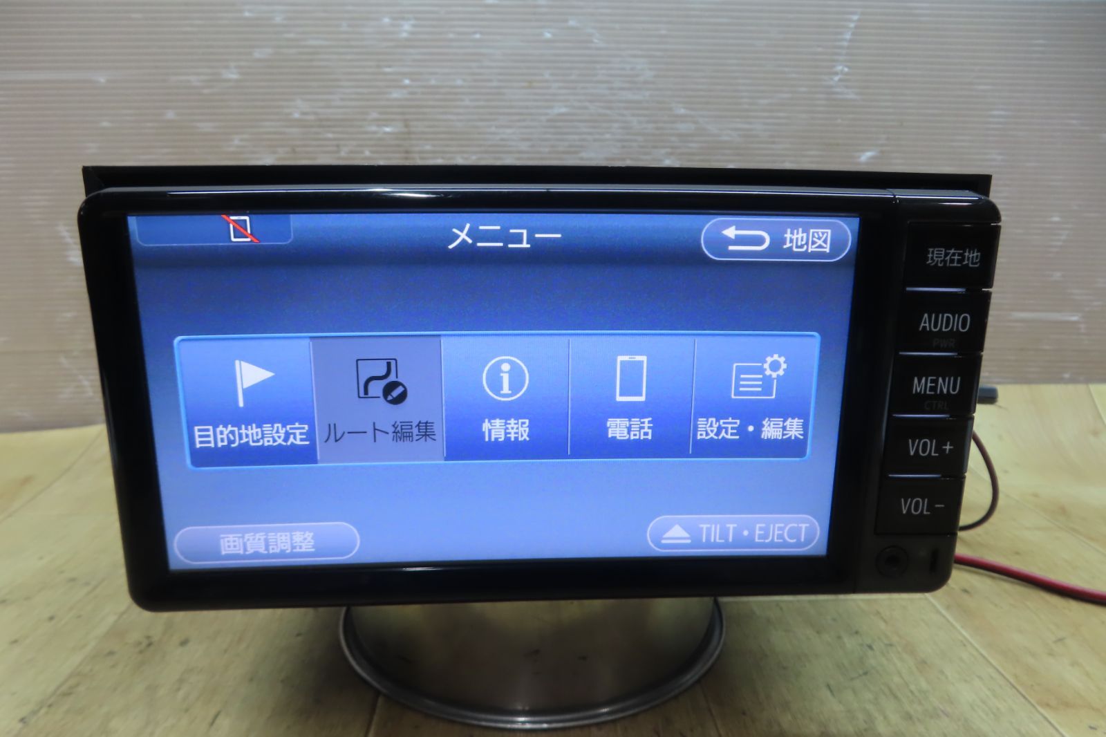 地図2019年 付 F3763 トヨタ純正 NSCD-W66 メモリーナビ 地デジTVワンセグ内蔵 Bluetooth内蔵 CD再生OK