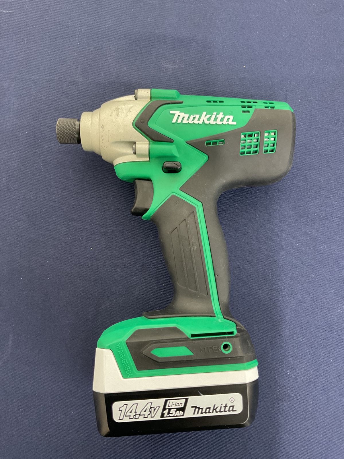 グラタンマキタ　インパクトドライバー　M695DS マキタ 14．4V充電式インパクトドライバ M695DS の