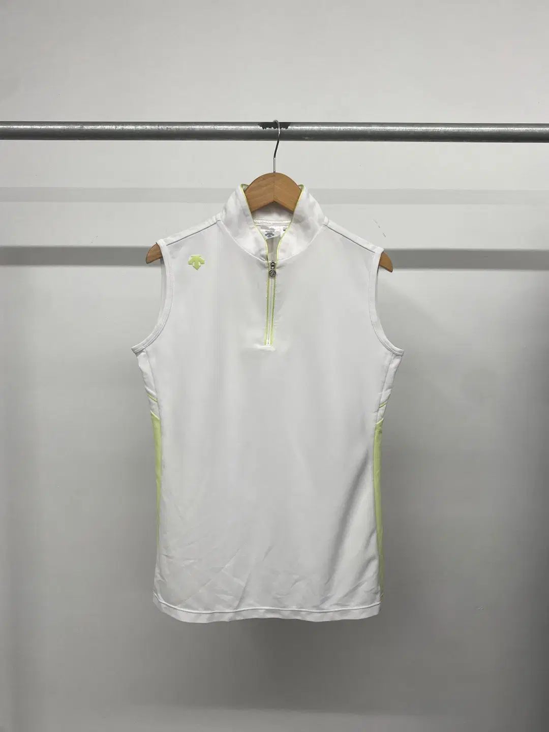 DESCENTE デサントゴルフ ジップアップ半袖シャツ O DESCENTE グレー